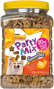 Friskies Party Mix Favorites Lip Lickin Chicken Flavor Cat Treats